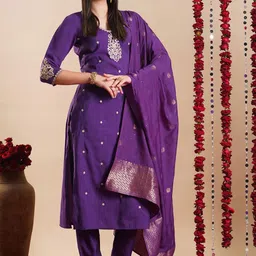 gosriki KALINI Ethnic Motifs Printed Regular Thread Work Straight Kurta with Trousers & Dupatta image 1