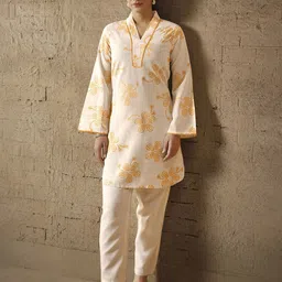 Anouk Floral Printed V-Neck Cotton Straight Kurta-35