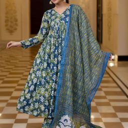 THE FAB FACTORY Women Floral Printed Regular Kurta with Trousers & With Dupatta-image-39