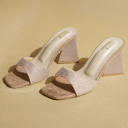TIESTA Diamond Blocks Women Embellished Block Heels Sandals-image-12