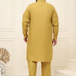 SOJANYA PLUS Men Regular Kurta with Salwar image 5