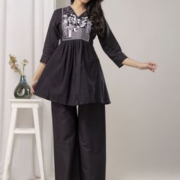 SINGNI V Neck Tunic With Trousers Co-Ords-image-2