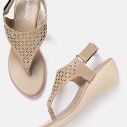 DressBerry Wedge Heel with Laser Cuts-36