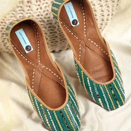 PehnawaCraft Embellished Leather Mojaris-picture-43
