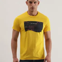 Lee Yellow Slim Fit Graphic Print Crew T-Shirt-image-102