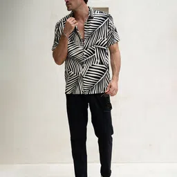 ZYNG Men Regular Fit Geometric Casual Shirt-picture-18