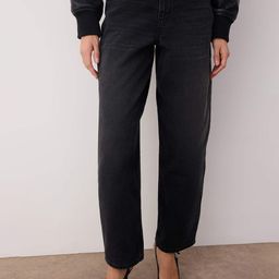 Trendyol Women Mom Fit Mid-Rise Light Fade Jeans-picture-41
