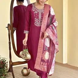 SZN Women Pink Kurta Sets-picture-14
