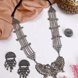 Teejh Pitara Collection Lashika Oxidized Jewellery Set-image-31