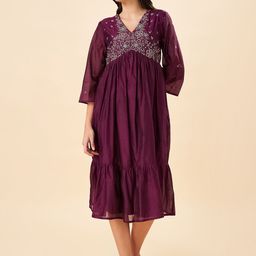 AKKRITI BY PANTALOONS Women Floral Embroidered A-Line Midi Dress-picture-8