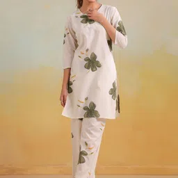 FLAVIA CREATION Floral Printed Notch Neck Pure Cotton Tunic With Trouser-image-65