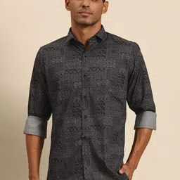 MANQ Men Smart Opaque Printed Casual Shirt-image-89