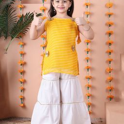 NEUDIS Sleeveless Leheriya Printed & Floral Applique Detailed Kurta Sharara Set - Yellow & White-image-51