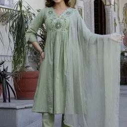 Anouk Floral Yoke Design V-Neck Empire Aari Work Pure Cotton Kurta with Pyjamas & Dupatta-32