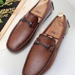 WHITE WALKERS Men Driving Shoes-image-60