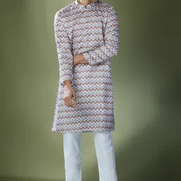 RNG Safawala Men Printed Regular Thread Work Dupion Silk Kurta with Trousers image 3