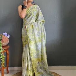 DIVASTRI Floral Pure Chiffon Ready to Wear Jamdani Saree-image-95