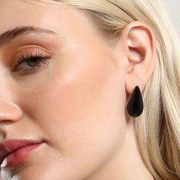 SOHI The Small Teardrop Shaped Studs Earrings image 5
