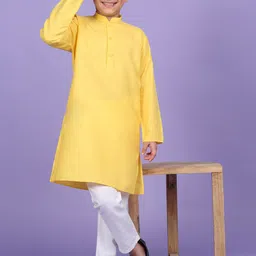 KRAFT INDIA Boys Solid Mandarin Collar Straight Kurta-picture-17