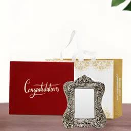 INTERNATIONAL GIFT Silver Plated Photo Frame Gift Set-image-84