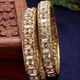 Karatcart Kundan Studded Antique Gold-Plated Rajwadi Bangles for Women - Set of 2-13
