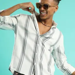 Campus Sutra White & Grey Cotton Regular Fit Striped Shirt-picture-27