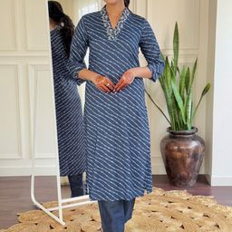 Moda Rapido Women Leheriya Printed Regular Sequinned Kurta with Trousers & Dupatta image 5