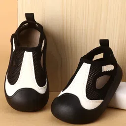 Babyoye Velcro Closure Solid Color Sandals - Black-picture-16