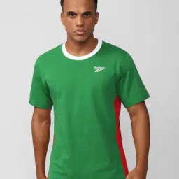 Reebok Green Cotton Slim Fit Printed T-Shirt-image-21
