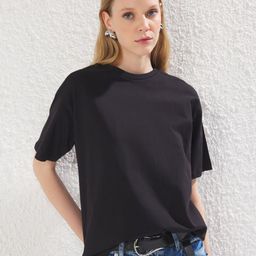 Trendyol Women Pockets T-shirt-image-79