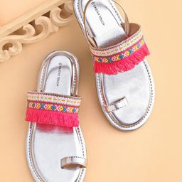 Earthy Touch Premium Slip On Sandal - Silver-image-4