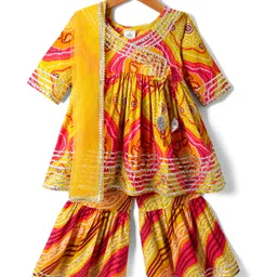 Teentaare Cotton Woven Three Fourth Sleeves Printed Kurti Gharara Set with Dupatta & Lace Detailing - Yellow & Red-picture-6