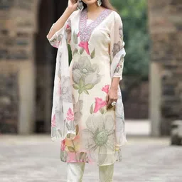 GRIOPY Floral Printed Square Neck Thread Work Georgette Kurta With Trousers And Dupatta-5