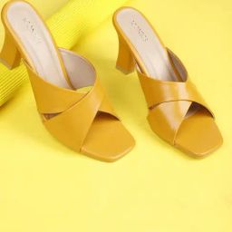 Iconics Women's Yellow Casual Sandals-image-18