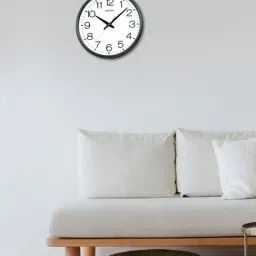 RHYTHM Black & White Plastic Elegant Round Silky Silent Move Wall Clock-image-1