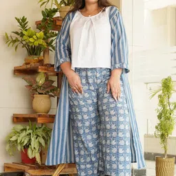 NANGALIA RUCHIRA Printed Top Shrug With Trousers Co-Ords-image-74