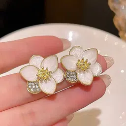 DressBerry Contemporary Studs Earrings-25