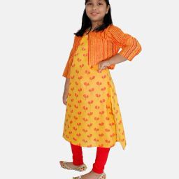 Kiddopanti Kids Mustard & Red Printed Kurta, Crop Shrug with Leggings-image-47