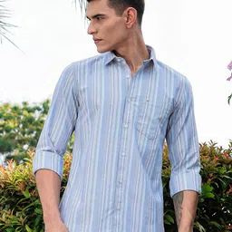 INVICTUS Men Premium Slim Fit Vertical Striped Spread Collar Cotton Casual Shirt-image-37