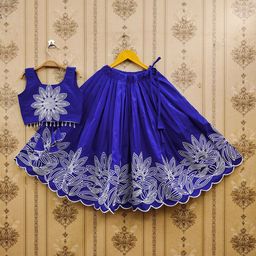 Helene Girls Embroidered Thread Work Ready to Wear Lehenga &-picture-33