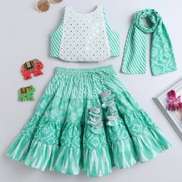 TINY MINY MEE Cotton Woven Sleeveless Mirror Work Detailed Bandhani & Floral Printed Lehenga Choli With Dupatta Set - Green-image-80