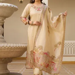 all about you Women Floral Embroidered Regular Straight Beads and Stones Kurta Set-picture-16