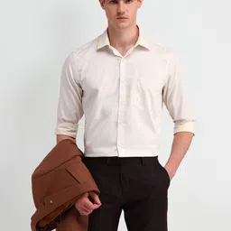 Arrow Men Classic Spread Collar Solid Cotton Formal Shirt-picture-11