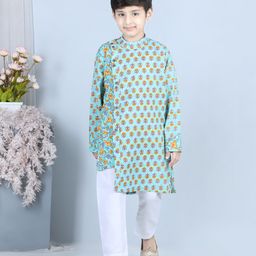 Kinder Kids Full Sleeves Floral Motif Printed Kurta With Solid Pyjama - Light Green-image-2