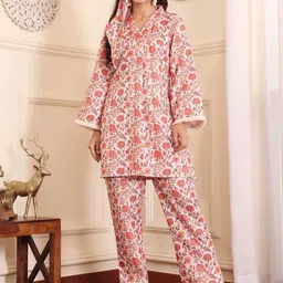 Varanga Off White Floral Printed V-Neck Tunic With Trousers-picture-29