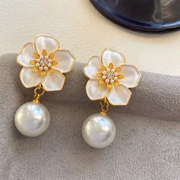 SUBHAGALANKAR Gold-Plated Pearls Beaded Floral Shaped Drop Earrings-31