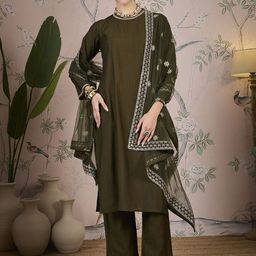 House of Pataudi Long Sleeves Straight Kurta With Trouser & Dupatta-picture-38