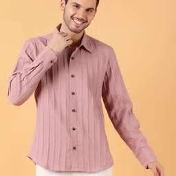 Kotty Men Relaxed Spread Collar Textured Cotton Casual Shirt-image-78