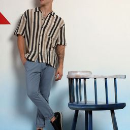 Kotty Vertical Stripes Cotton Spread Collar Short Sleeves Shirt-image-84