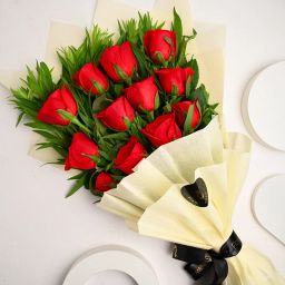 Blaze Red Velvet Roses-image-27